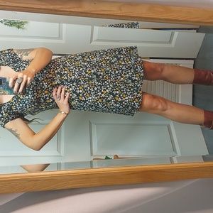 Dream of Me Flowered Dress Size XL